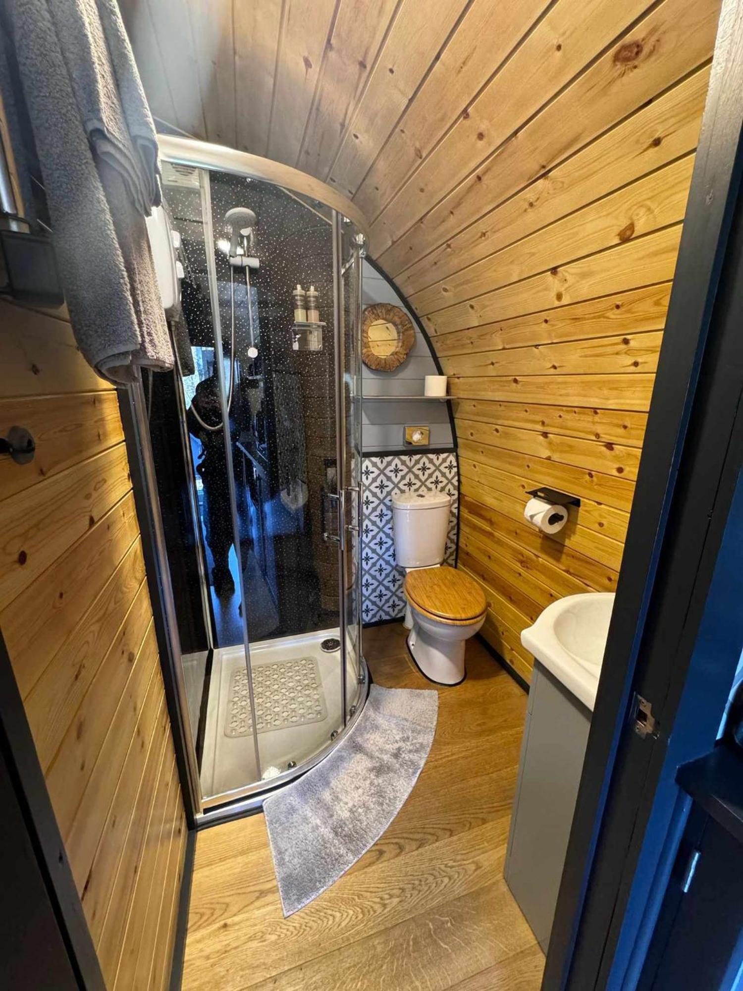 Riverside Pod, West Highland Way Holidays Kinlochleven Esterno foto