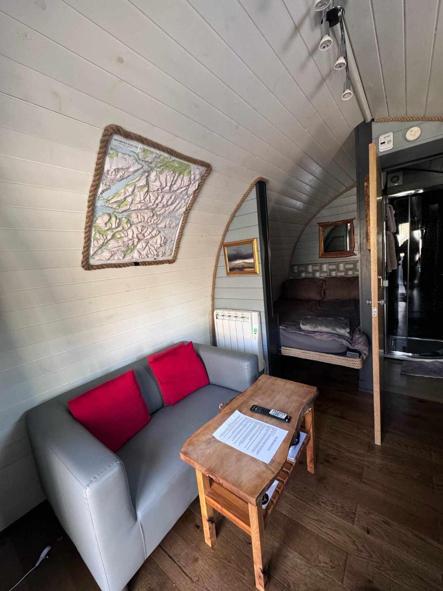 Riverside Pod, West Highland Way Holidays Kinlochleven Esterno foto